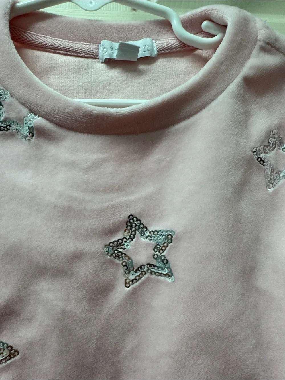 btween Light Pink Velvet Girls Two-Piece Lounge Set with Star Accents - Picture 7 of 8